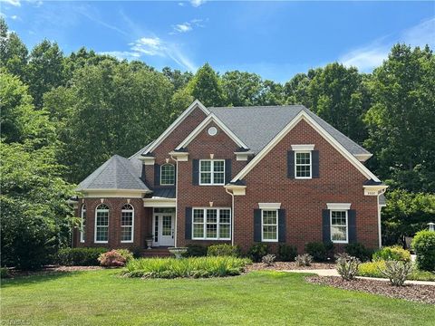 Homes For Sale - 2527 Northmont Lake Drive<br/> Asheboro, NC 27205