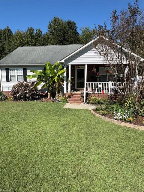 Photo for 5 Hamilton Court