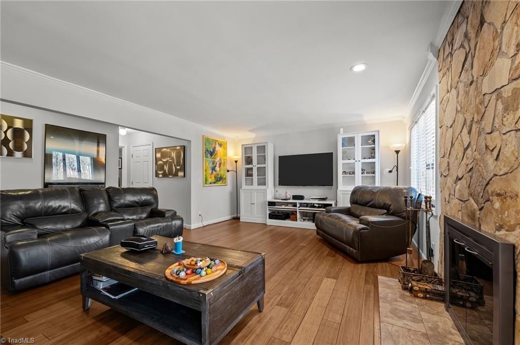 Photo of 1202 Pebble Drive, Greensboro, NC 27410 (MLS # 1210006)