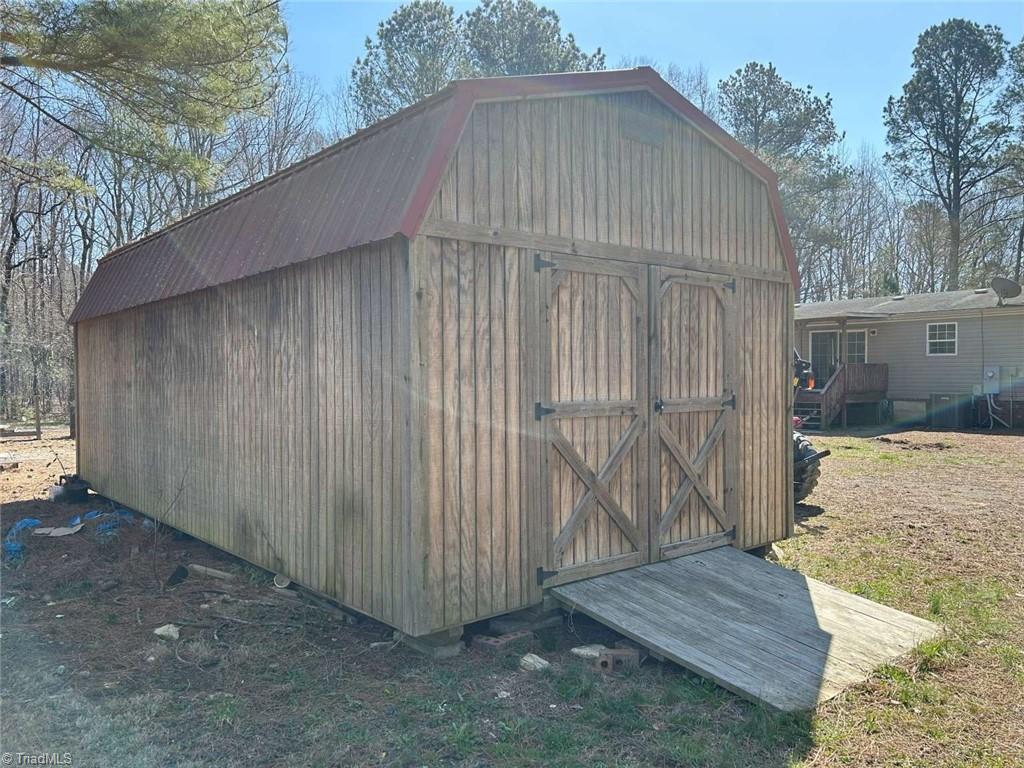 215 Fairfield Court, Thomasville, North Carolina image 5
