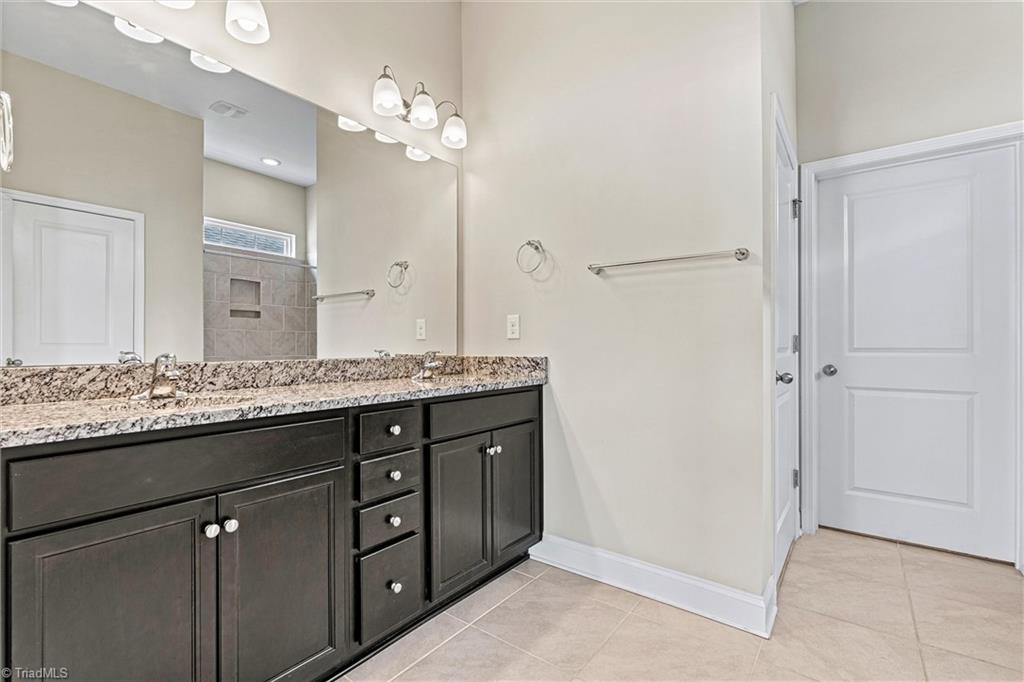 7850 Fountaingrass Lane, Sherrills Ford, North Carolina image 23