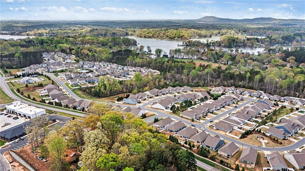 7850 Fountaingrass Lane, Sherrills Ford, North Carolina image 38