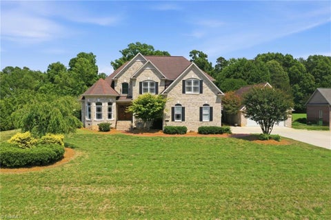 Homes For Sale - 3271 Alex Faye Drive<br/> Burlington, NC 27217