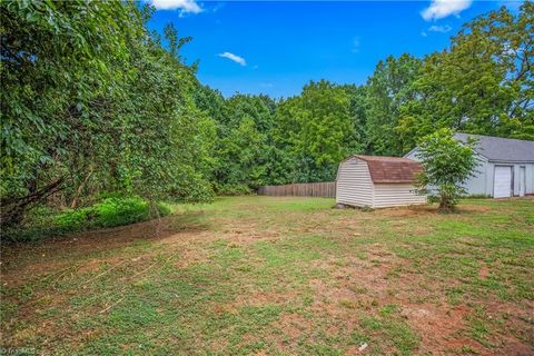 A home in Archdale