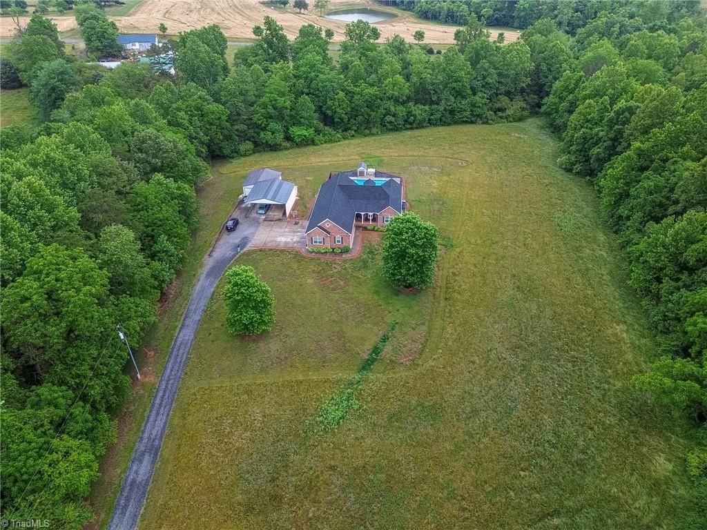 Photo of 3127 Yorkshire Lane, Boonville, NC 27011 (MLS # 1221865)