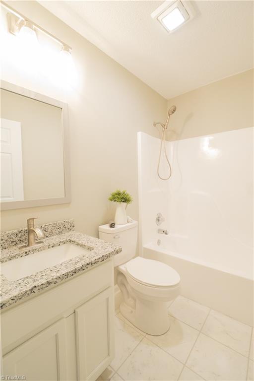 2425 Asheby Woods Court, Kernersville, North Carolina image 20