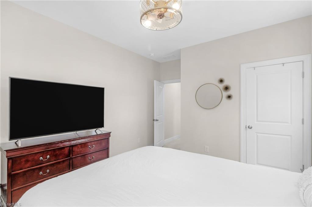 4928 Cranfill Lane, Walkertown, North Carolina image 38