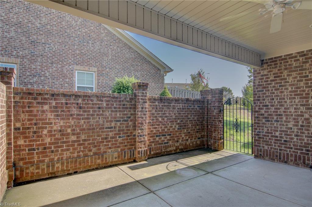 Winston-Salem, North Carolina 27127, United States, 3 Bedrooms Bedrooms, ,2 BathroomsBathrooms,Residential,Active,47105