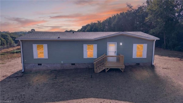 3840 SONNET DR, BOONVILLE, NC 27011 - Image 02b7cd60ebefd510650141172fa9dd72/1090182993