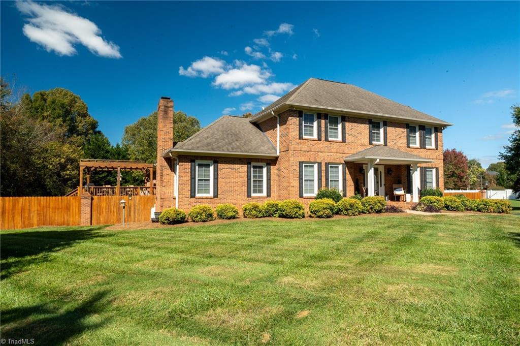 124 Springfield Drive, Advance, North Carolina image 2