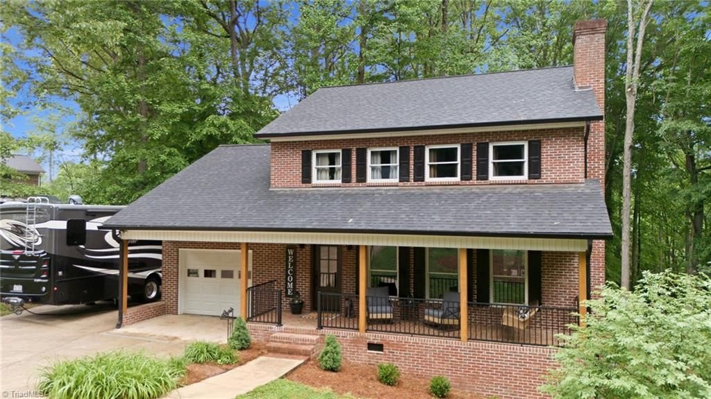 Photo of 173 Maple Court, Lexington, NC 27295 (MLS # 1219223)