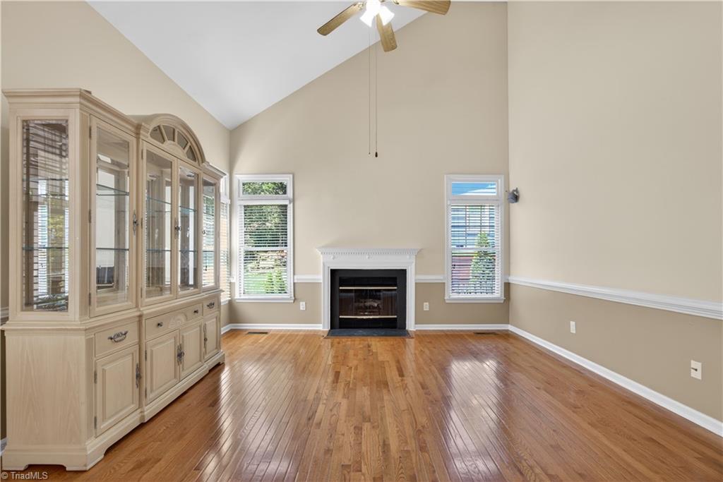 1504 Groveland Trail