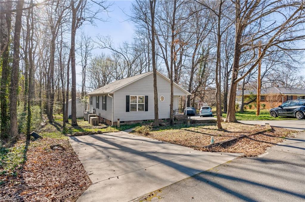 24 King Street, Thomasville, North Carolina image 1