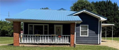 Homes For Sale - 265 Broad Street<br/> Lexington, NC 27295