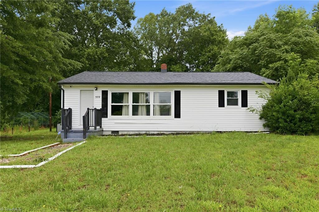 Photo of 539 Piney Fork Church Road, Eden, NC 27288 (MLS # 1225369)