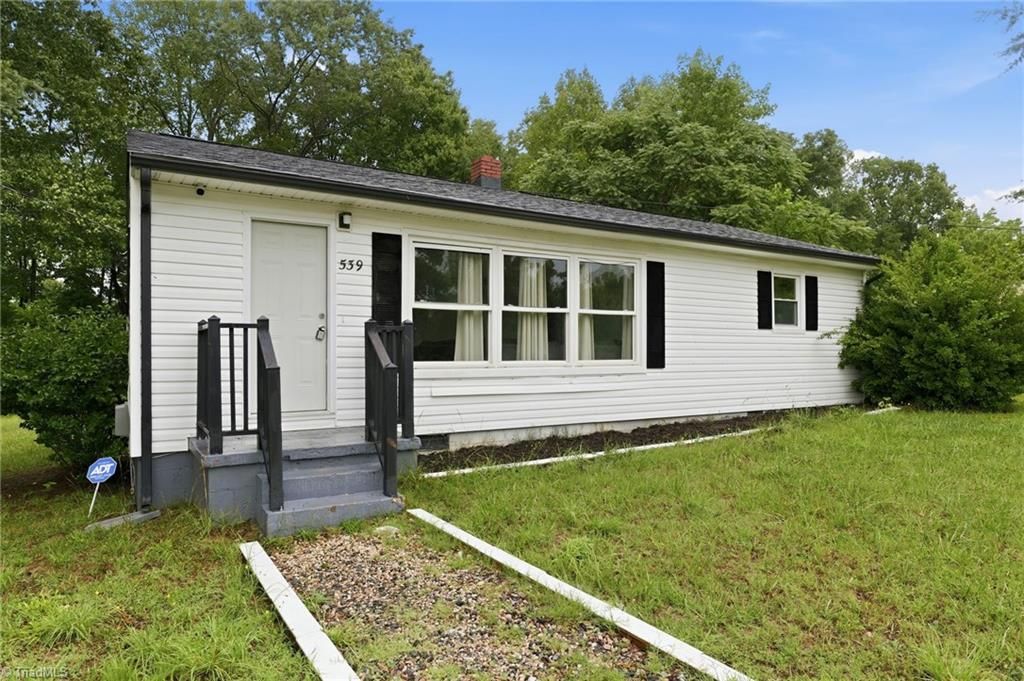 Photo of 539 Piney Fork Church Road, Eden, NC 27288 (MLS # 1225369)