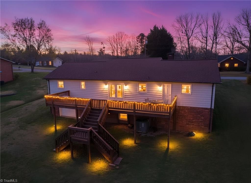 Photo of 544 Three Oaks Drive, Hays, NC 28635 (MLS # 1212776)