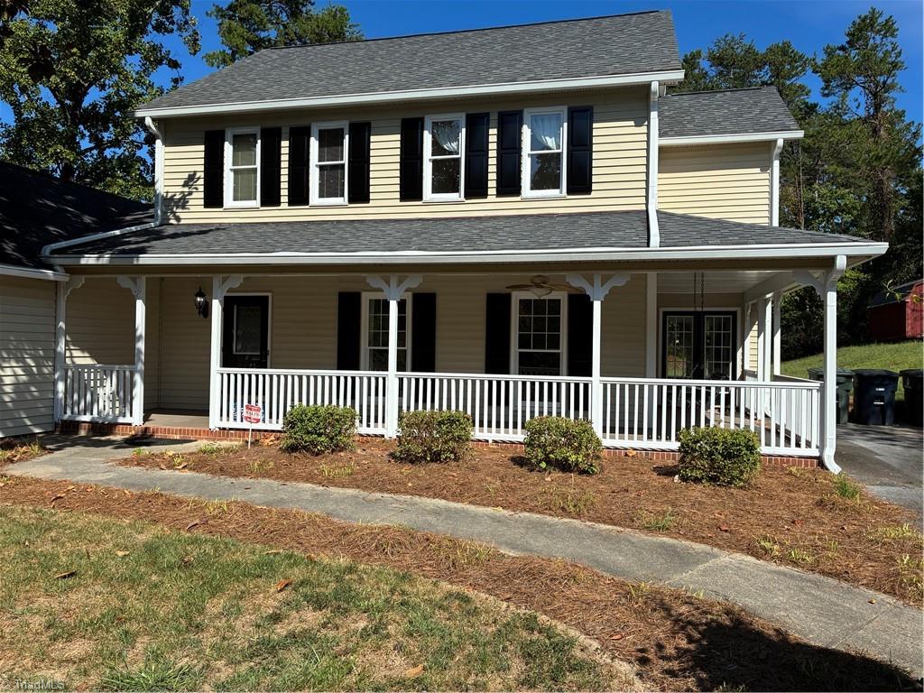 Photo of 930 Foxhall Drive, Winston-Salem, NC 27106 (MLS # 1235973)