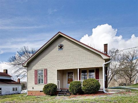 213 Academy Street, Franklinville, NC 27248 - MLS#: 1134883