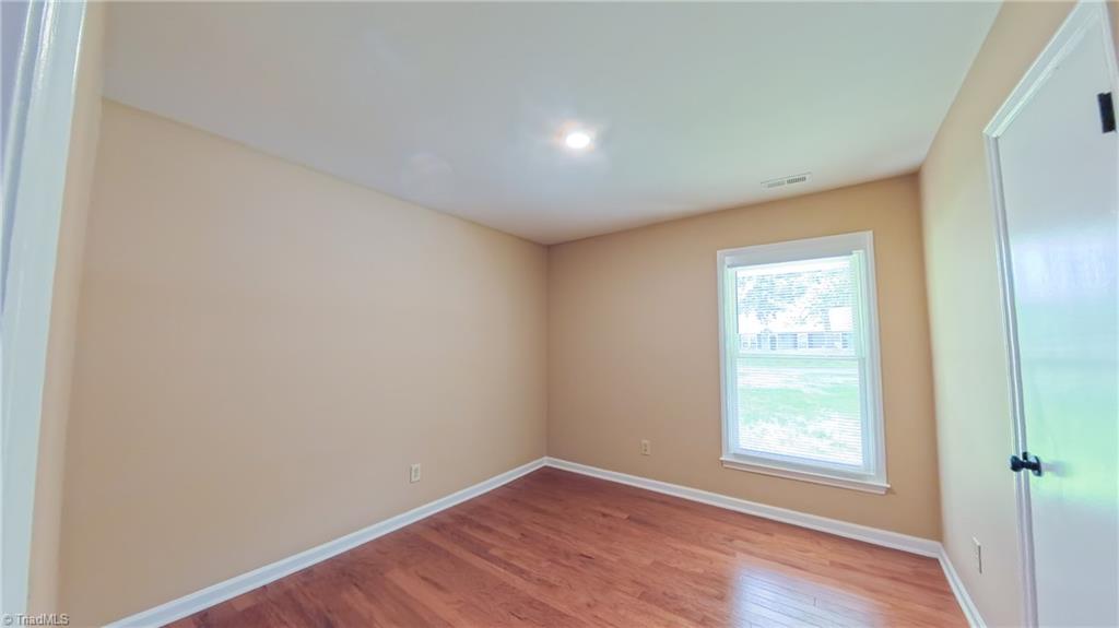 2209 Bracyridge Road, Greensboro, North Carolina image 13