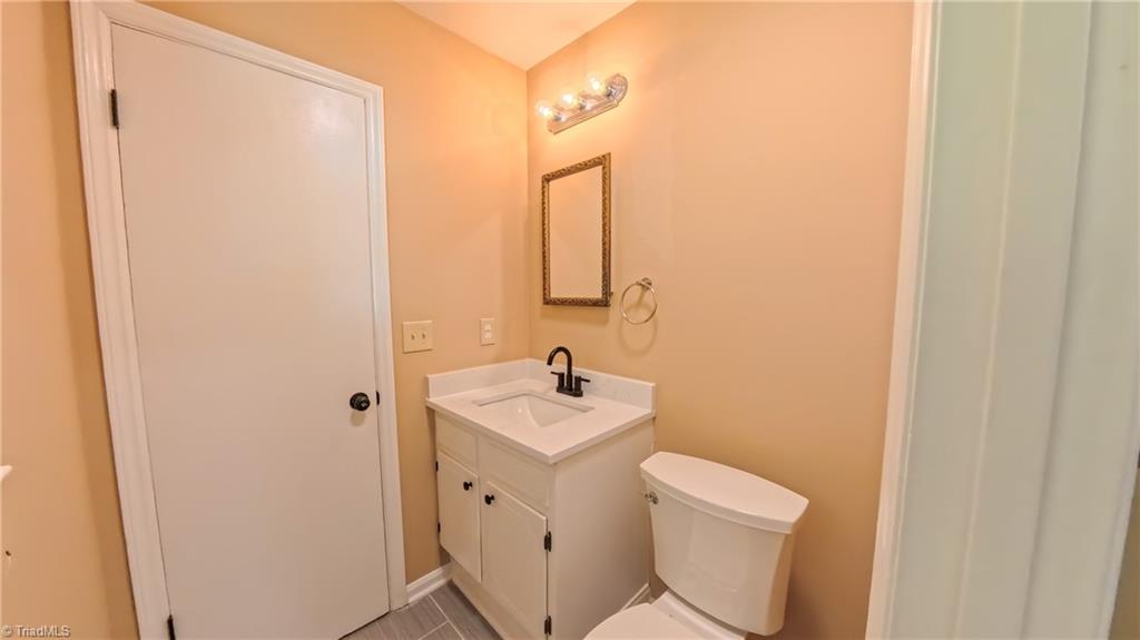 2209 Bracyridge Road, Greensboro, North Carolina image 23