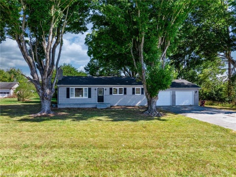 Photo for 1544 Longtown Road