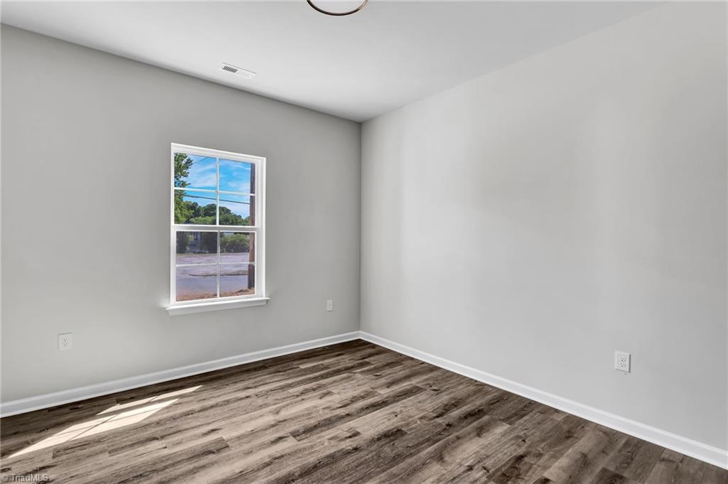 404 W Ray Avenue, High Point, North Carolina image 9
