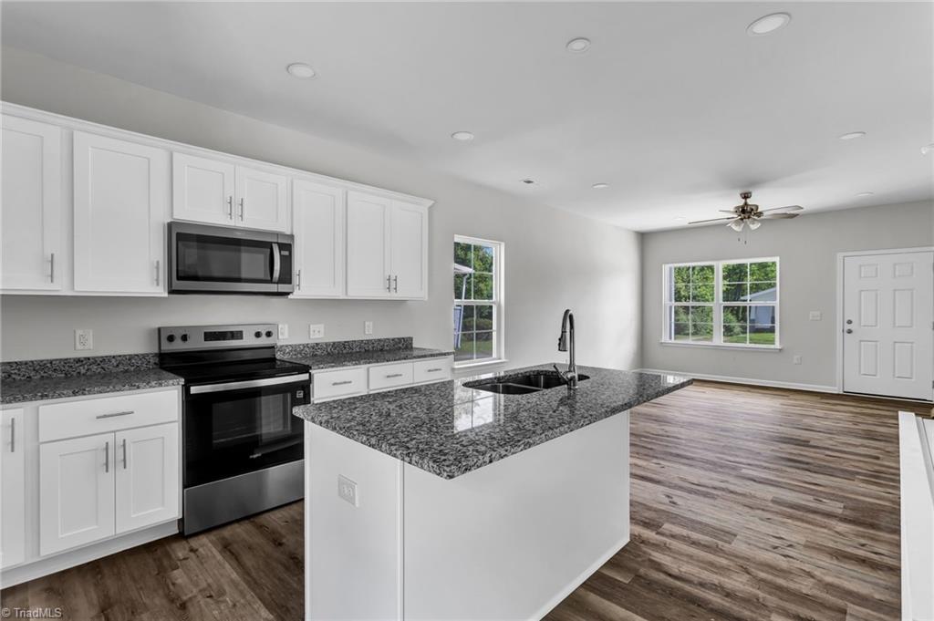 404 W Ray Avenue, High Point, North Carolina image 7