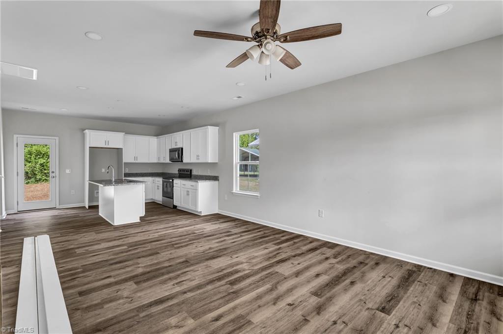 404 W Ray Avenue, High Point, North Carolina image 4