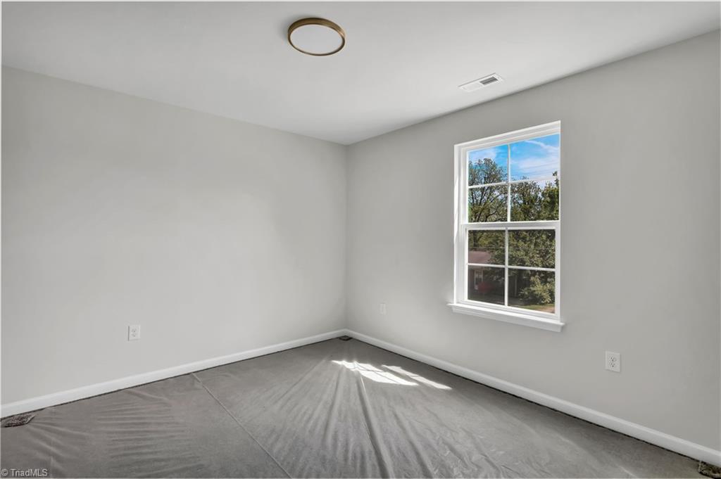 404 W Ray Avenue, High Point, North Carolina image 17