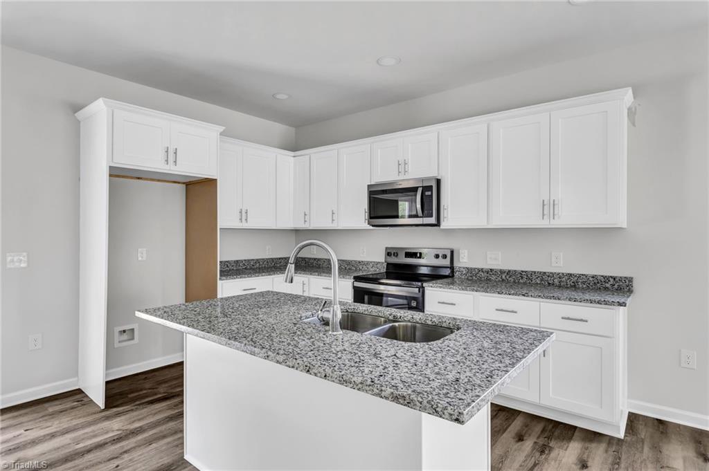 404 W Ray Avenue, High Point, North Carolina image 6