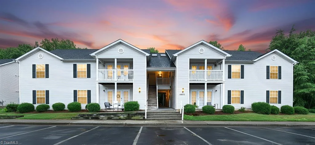 5805 Battery Drive Unit 2D, Greensboro, NC, 27409
