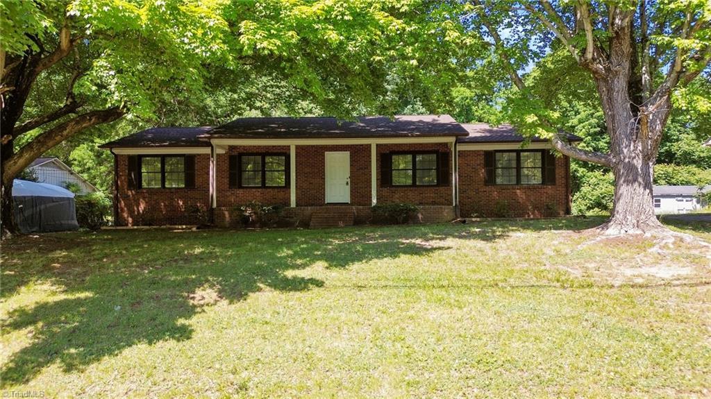 2732 Knob Hill Drive, Clemmons, North Carolina image 38