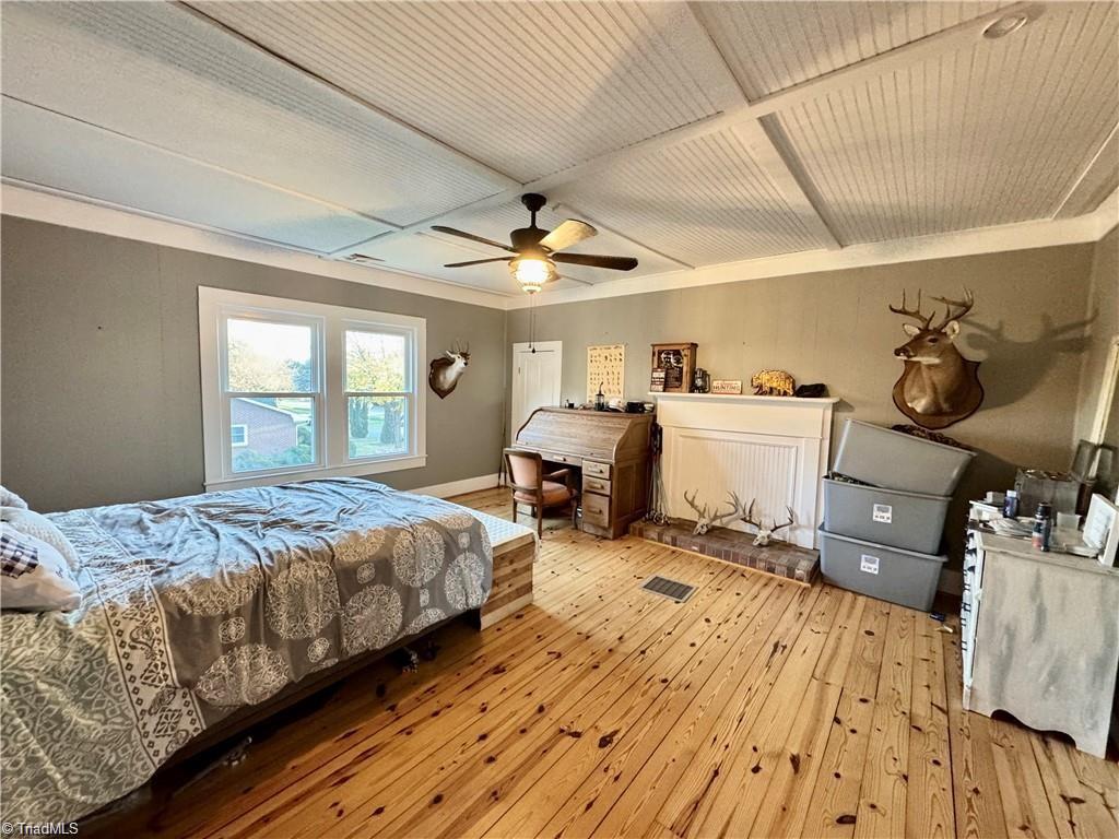 327 S Carolina Avenue, Boonville, North Carolina image 29