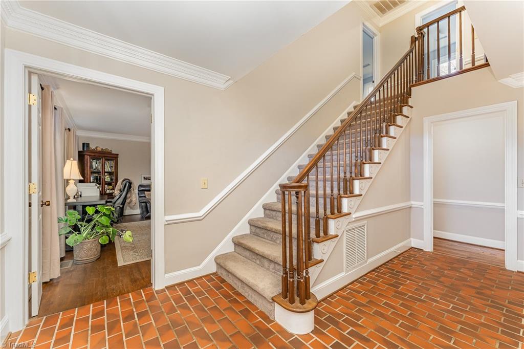 3110 Fairbluff Court
