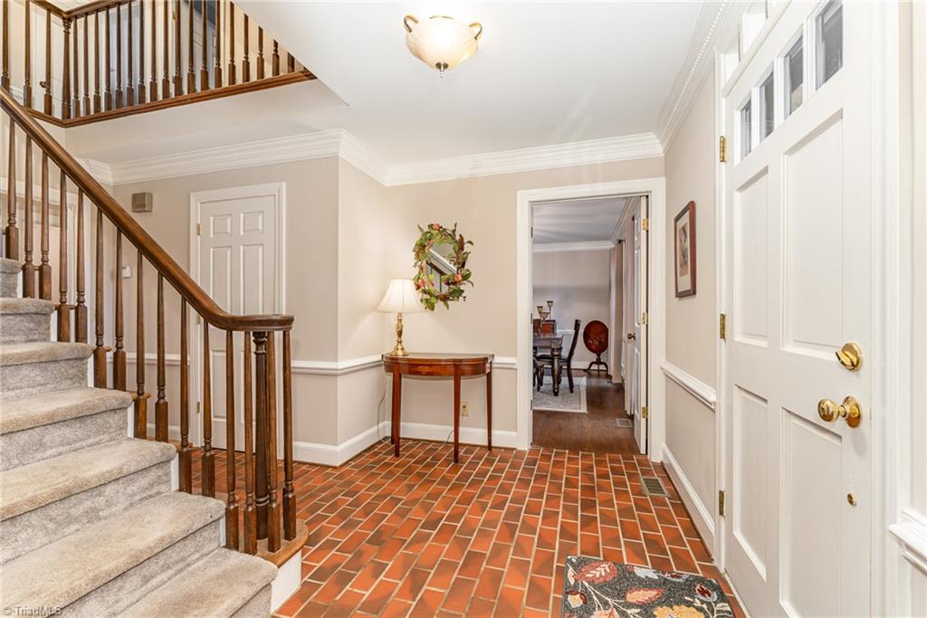 3110 Fairbluff Court