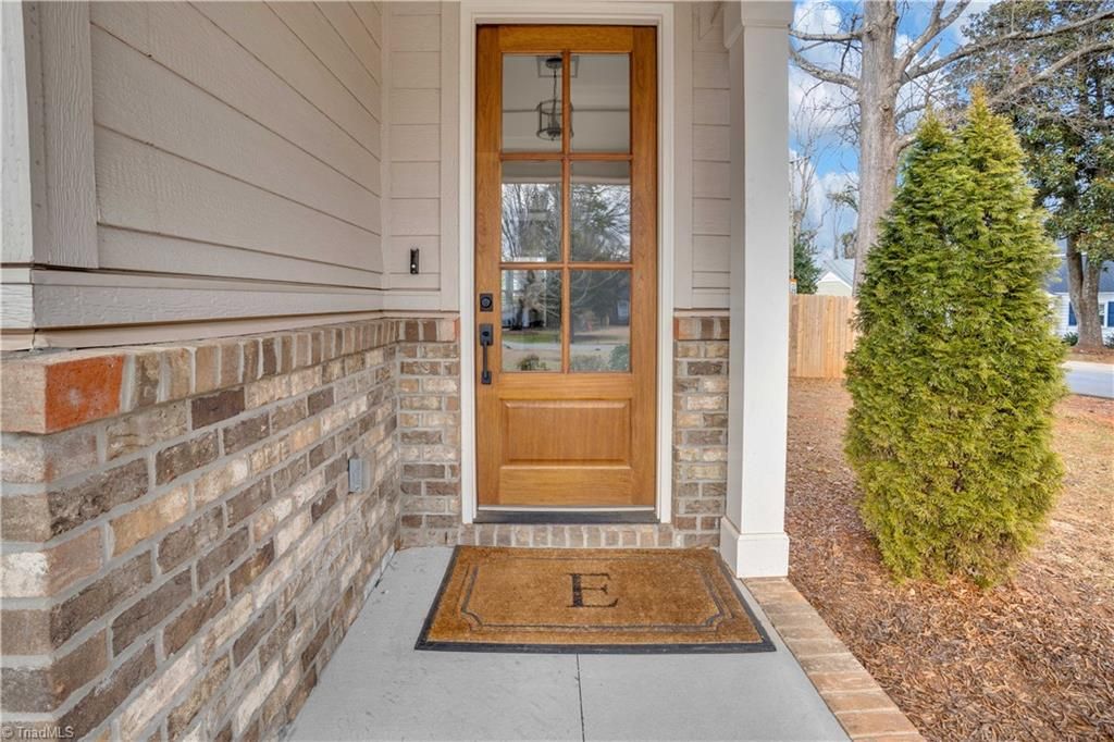 Photo of 1500 Independence Road, Greensboro, NC 27408 (MLS # 1207591)