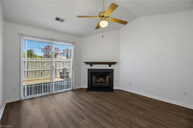 814 Guilford College Road Unit 144, photo 2 of 27