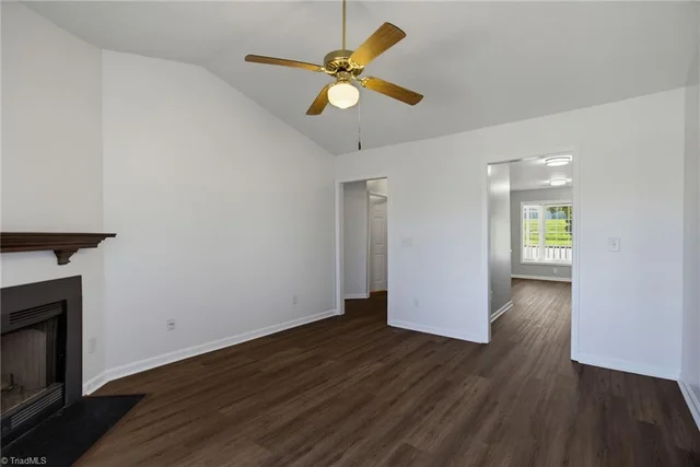 814 Guilford College Road Unit 144, photo 5 of 27