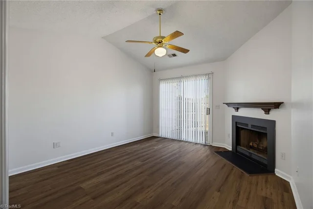 814 Guilford College Road Unit 144, photo 3 of 27