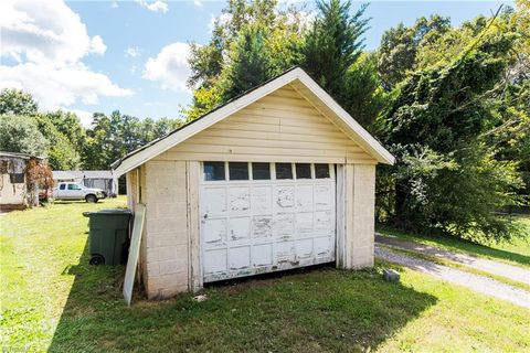 A home in North Wilkesboro