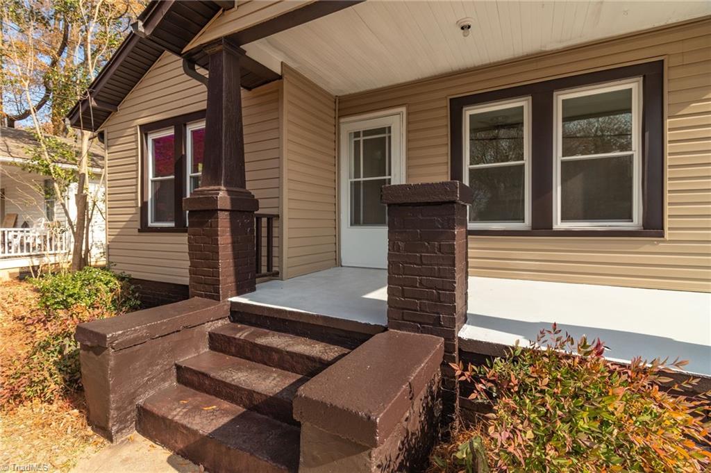 208 Underhill Street