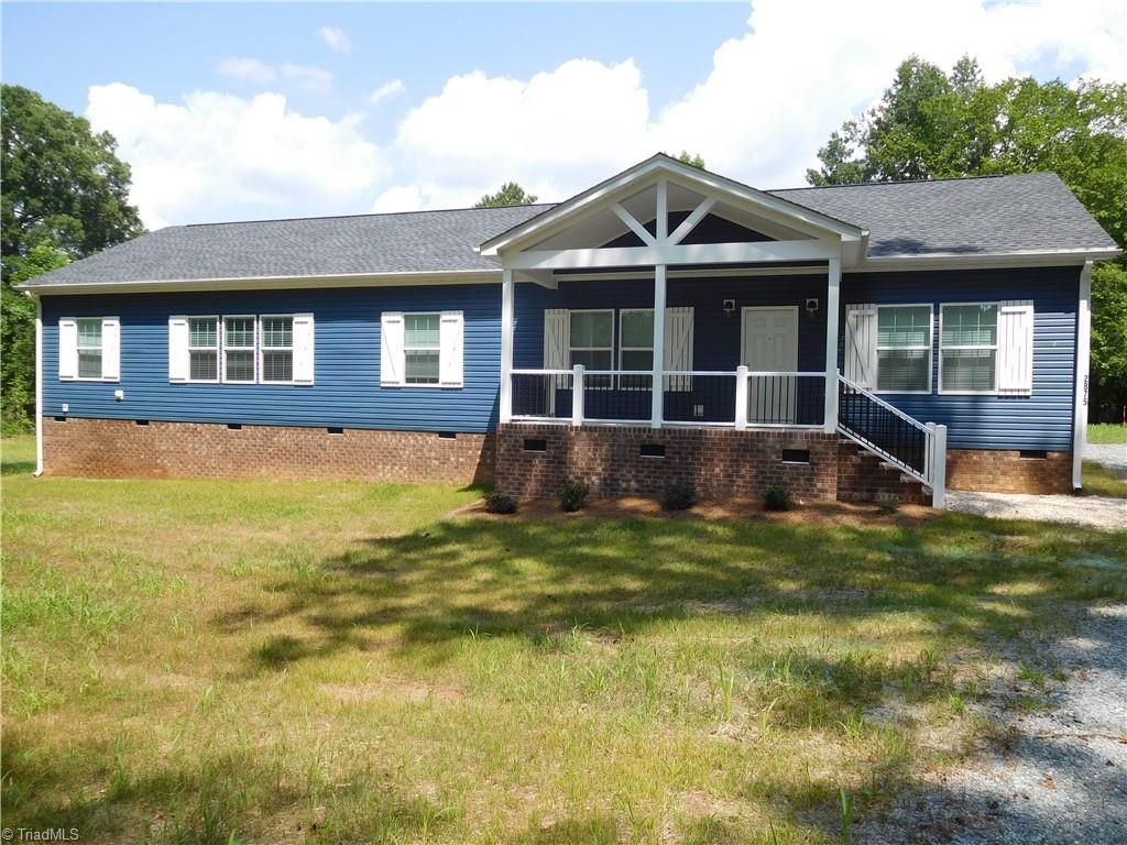 Photo of 2875 Motsinger Road, Winston-Salem, NC 27107 (MLS # 1185337)