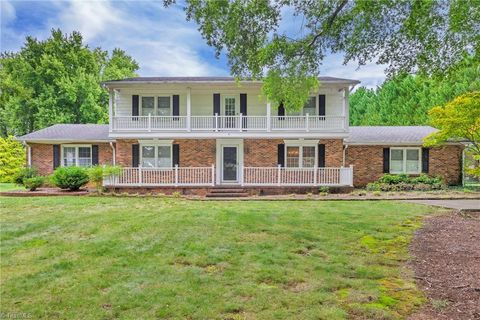 A home in Bermuda Run