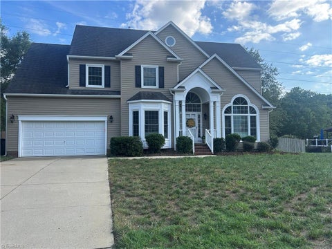 Homes For Sale - 5805 Starboard Drive<br/> Greensboro, NC 27410