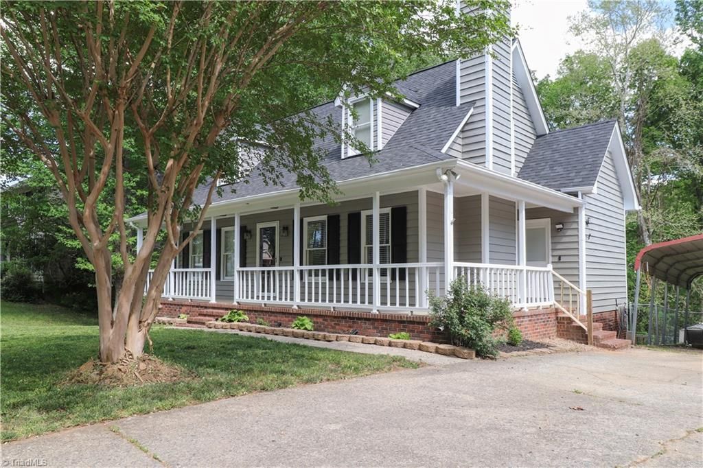 Photo of 2219 Doe Run, Reidsville, NC 27320 (MLS # 1216039)