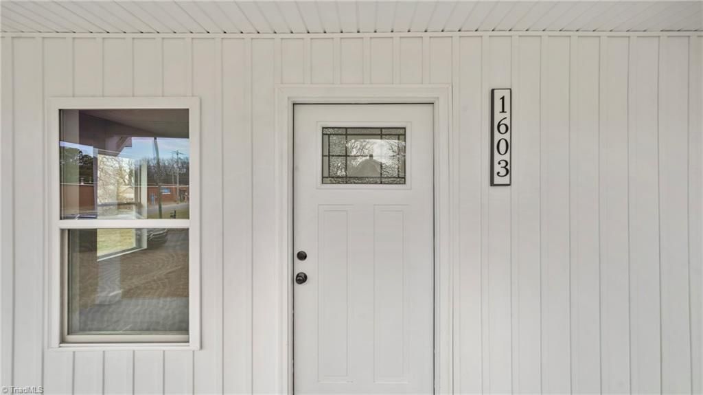 Photo of 1603 Connor Place, High Point, NC 27260 (MLS # 1208052)