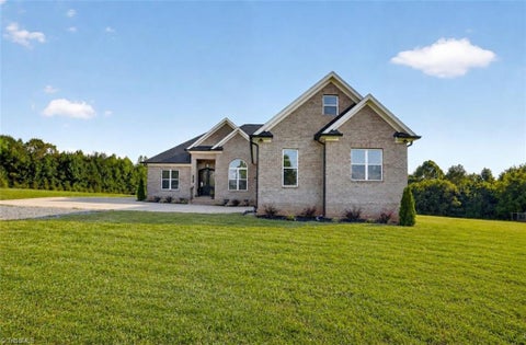 Homes For Sale - 5838 Chrismon Road<br/> Browns Summit, NC 27214