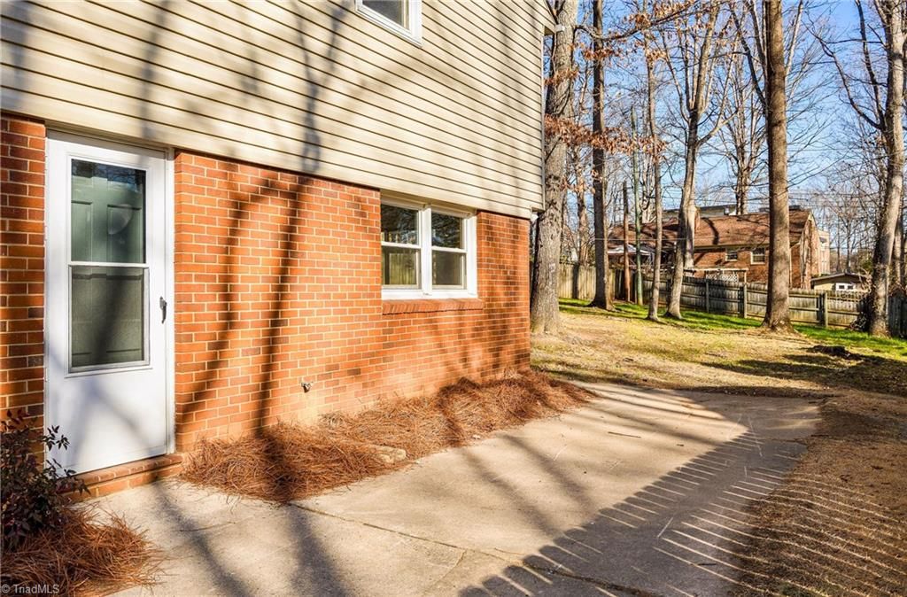 Photo of 3514 Fox Place, Greensboro, NC 27408 (MLS # 1209038)