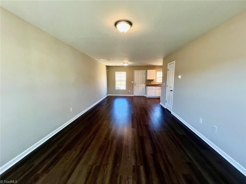 Photo of 109 Lemon Lane, Greensboro, NC 27405 (MLS # 1206728)